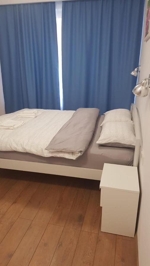 Apartament 1 Budiu Târgu-Mureş Esterno foto